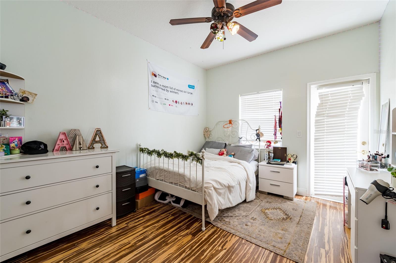 Image 19 of 37 For 2204 1st Street F