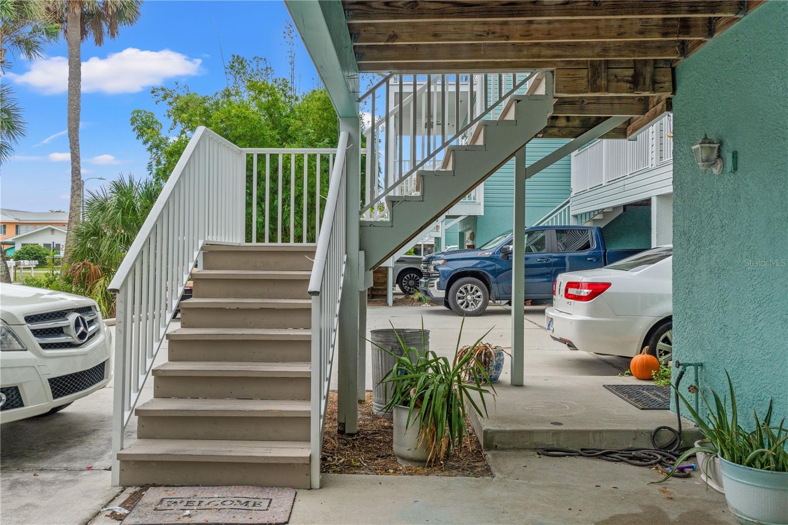 Image 30 of 37 For 2204 1st Street F