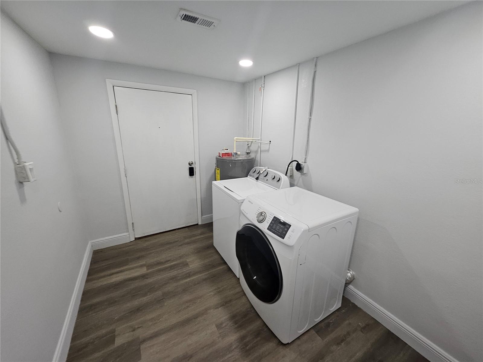 Image 11 of 18 For 4410 Atwater Drive