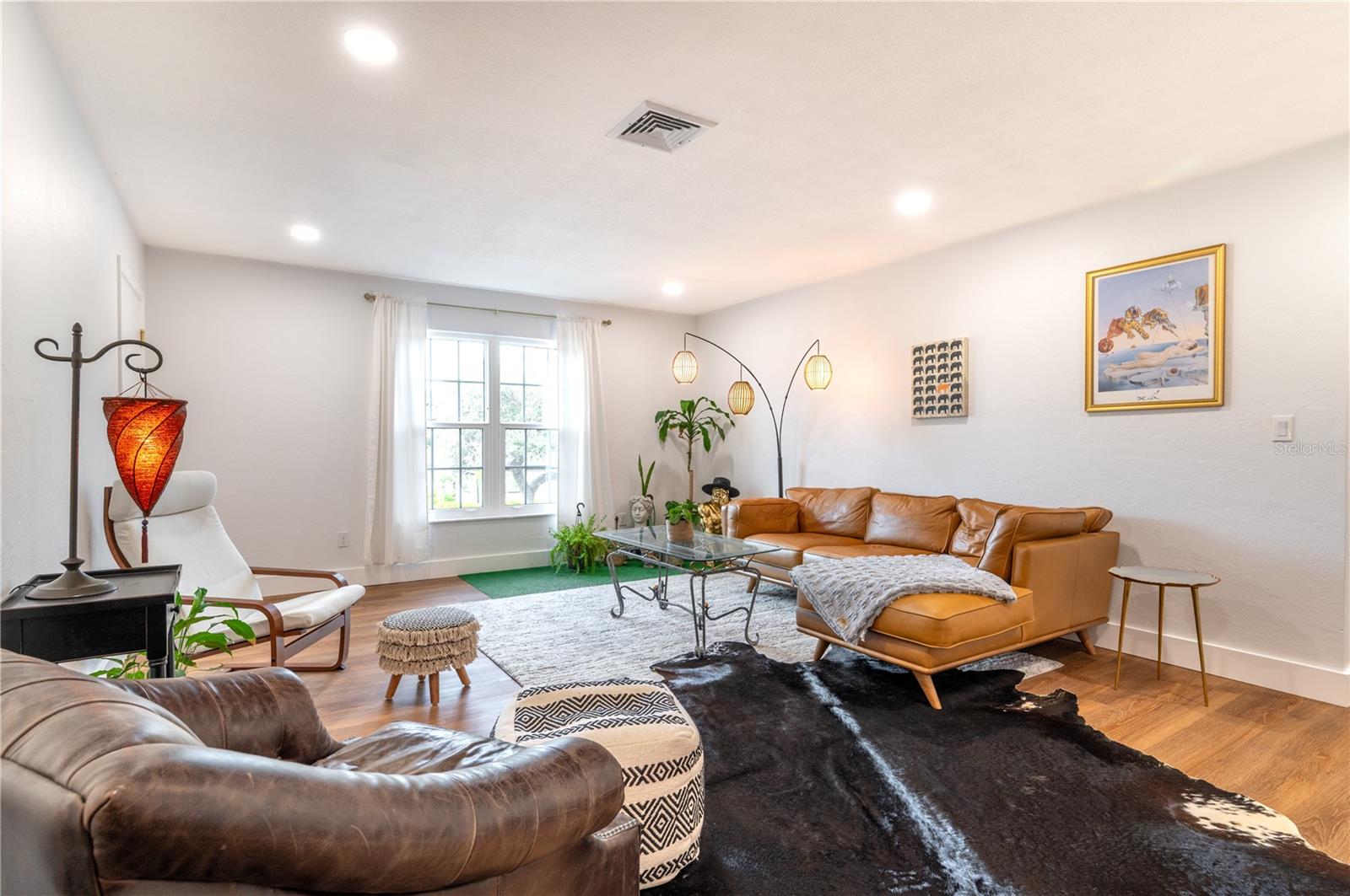 Image 16 of 41 For 1097 Eden Isle Boulevard Ne 3