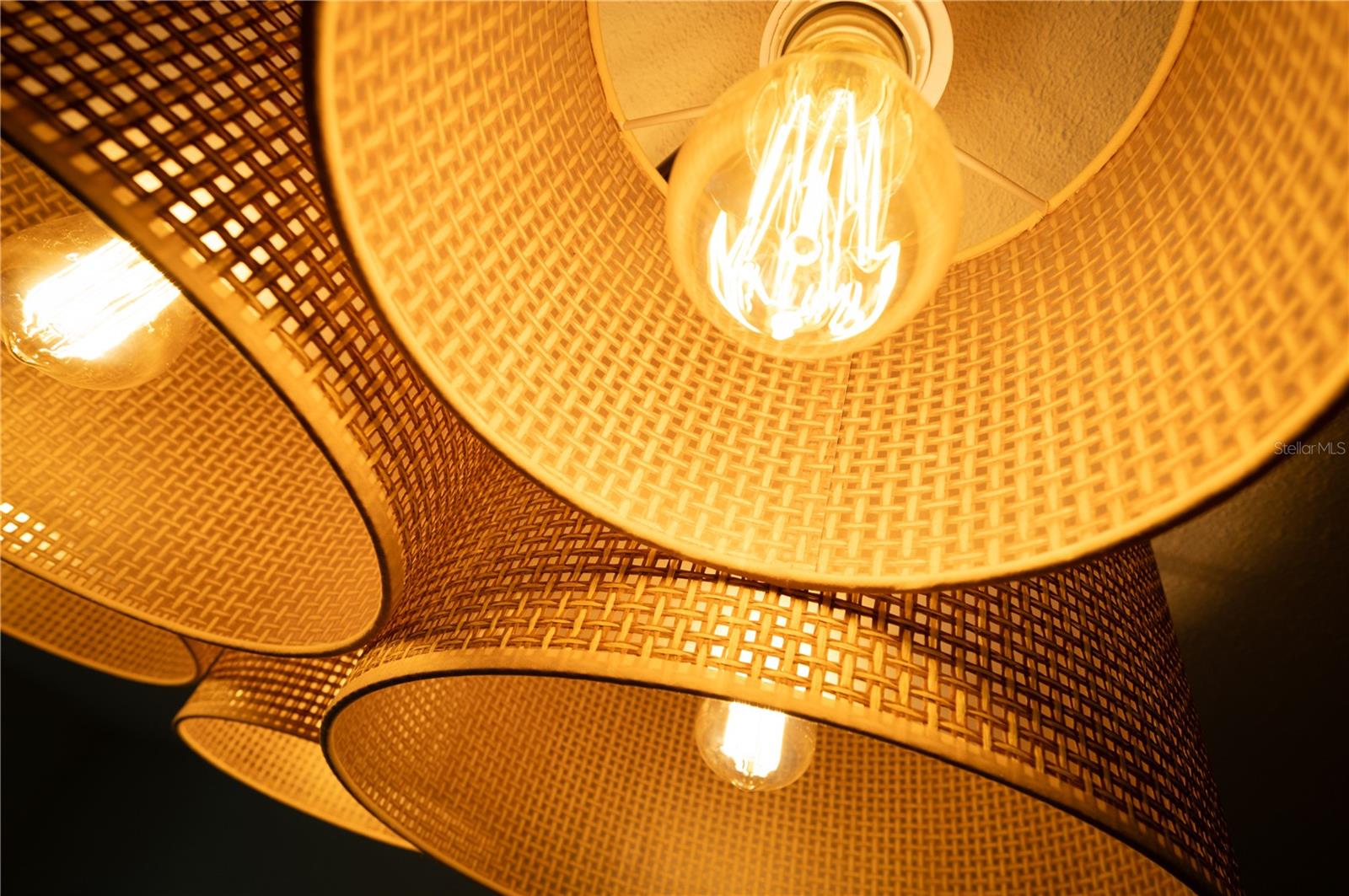 Image 29 of 41 For 1097 Eden Isle Boulevard Ne 3