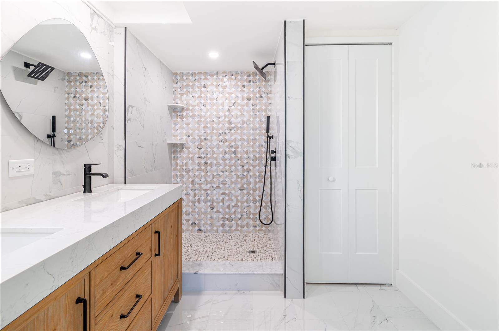 Image 14 of 22 For 1001 Eden Isle Boulevard Ne 1