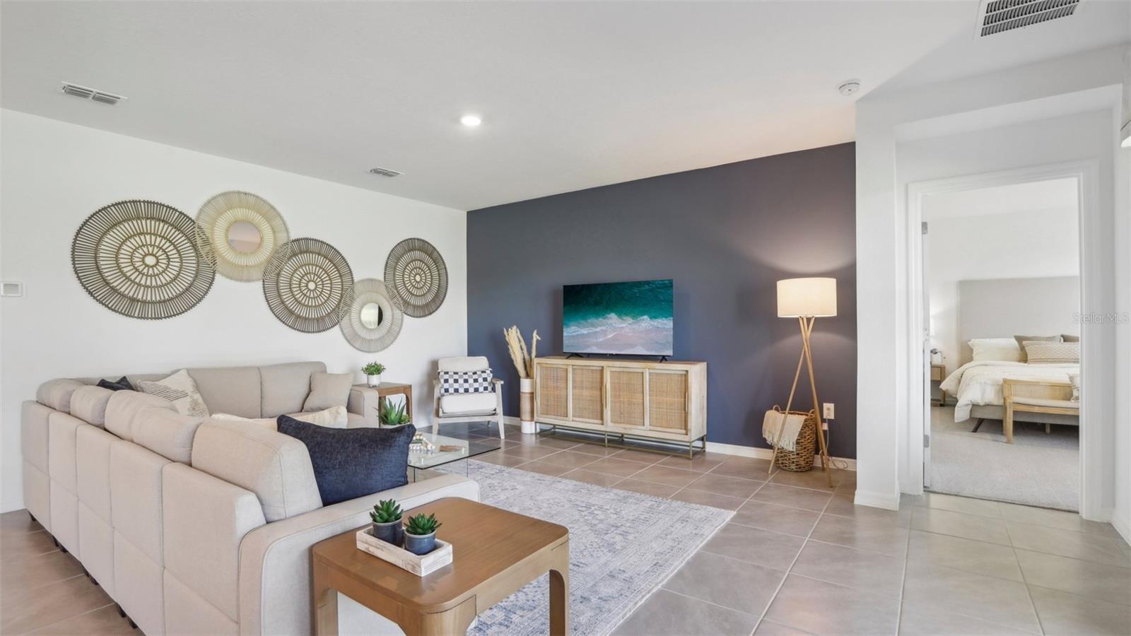 Image 7 of 25 For 1689 Sourwood Drive Se