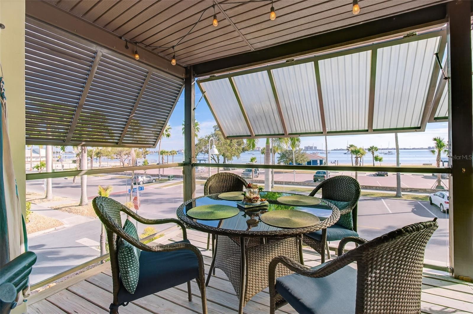 Image 18 of 100 For 5659 Shore Boulevard S