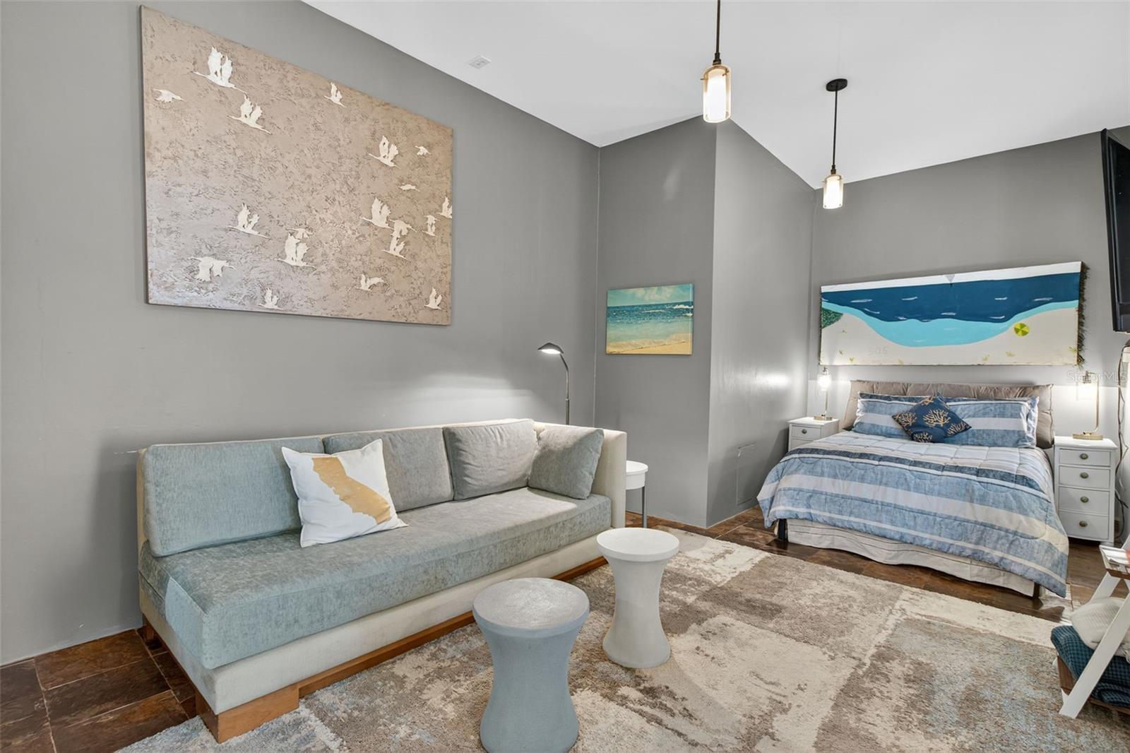 Image 35 of 100 For 5659 Shore Boulevard S