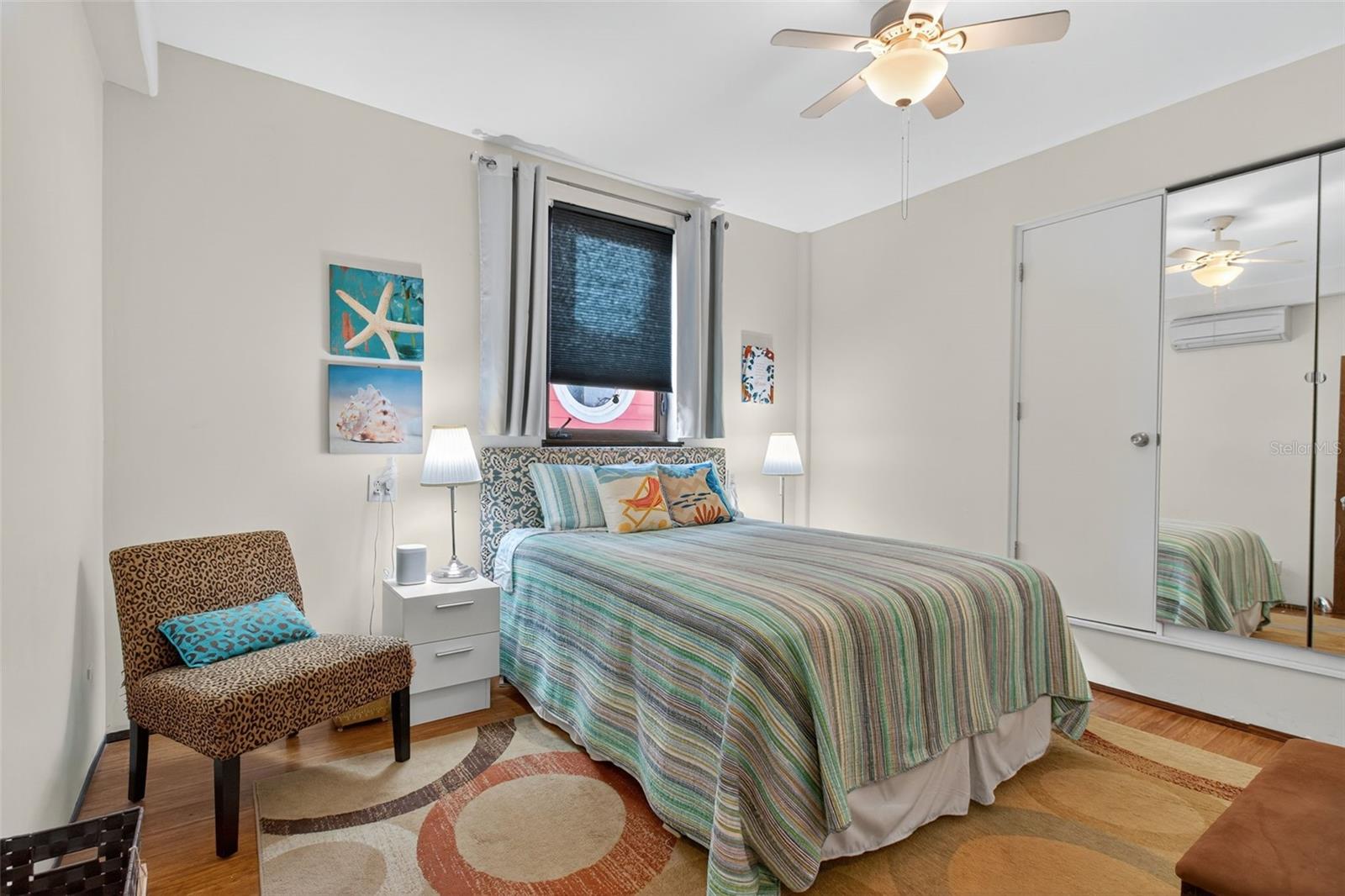 Image 59 of 100 For 5659 Shore Boulevard S