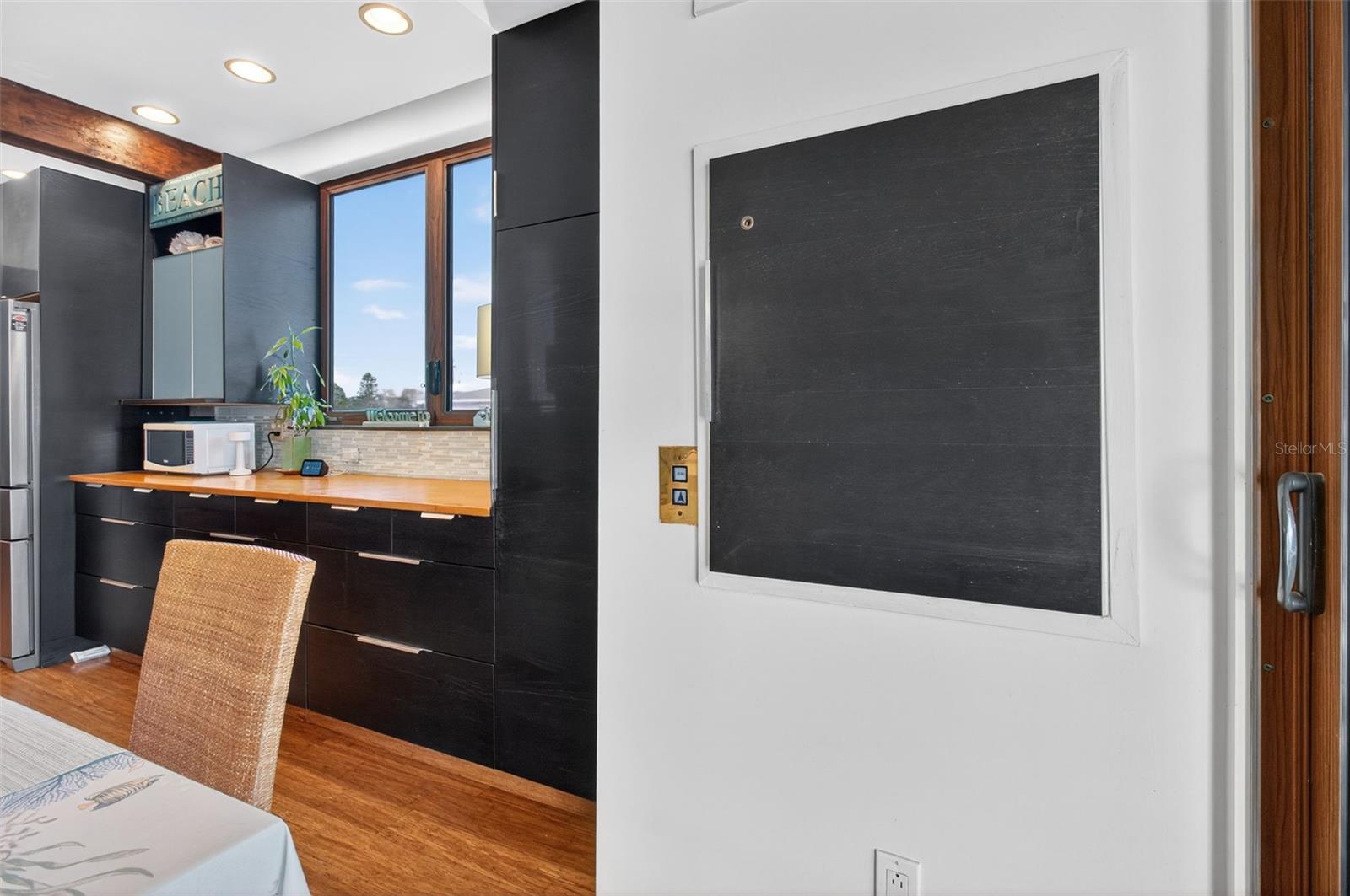 Image 66 of 100 For 5659 Shore Boulevard S