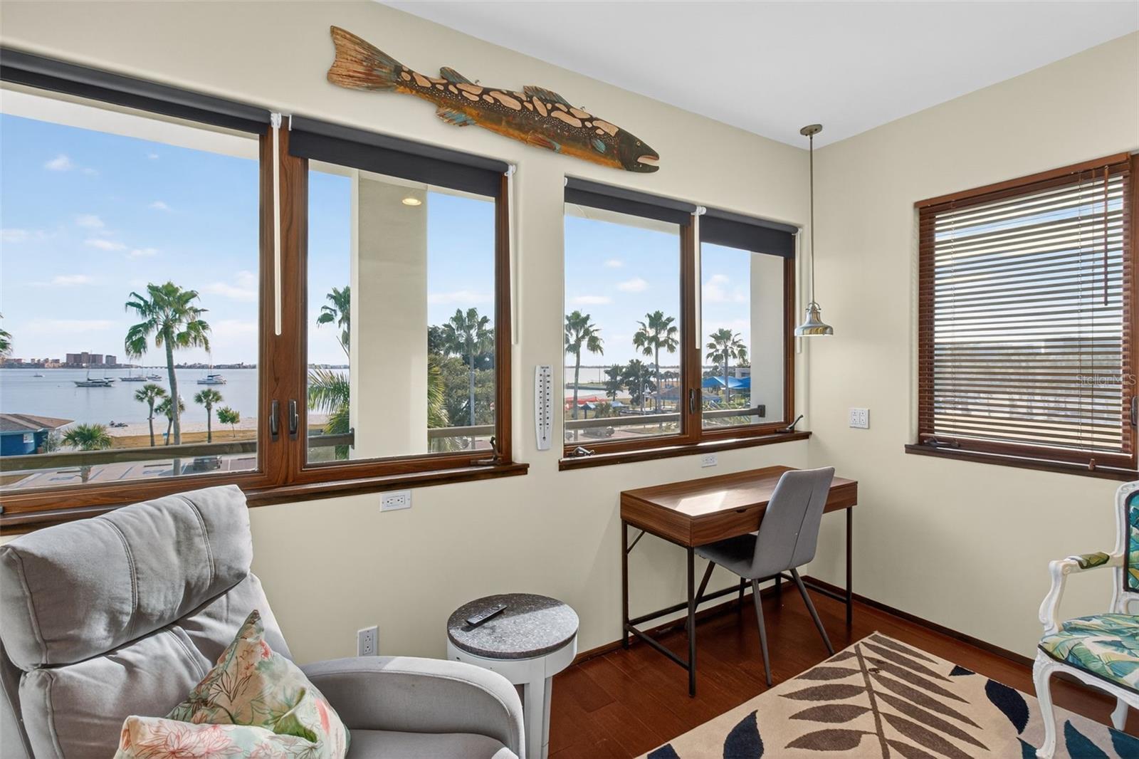 Image 68 of 100 For 5659 Shore Boulevard S