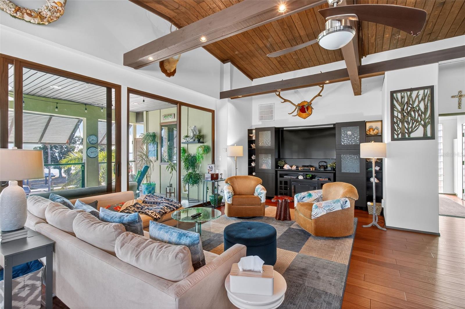 Image 69 of 100 For 5659 Shore Boulevard S