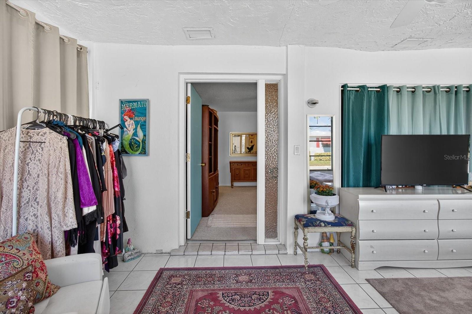 Image 8 of 51 For 1605 Whitebridge Drive B