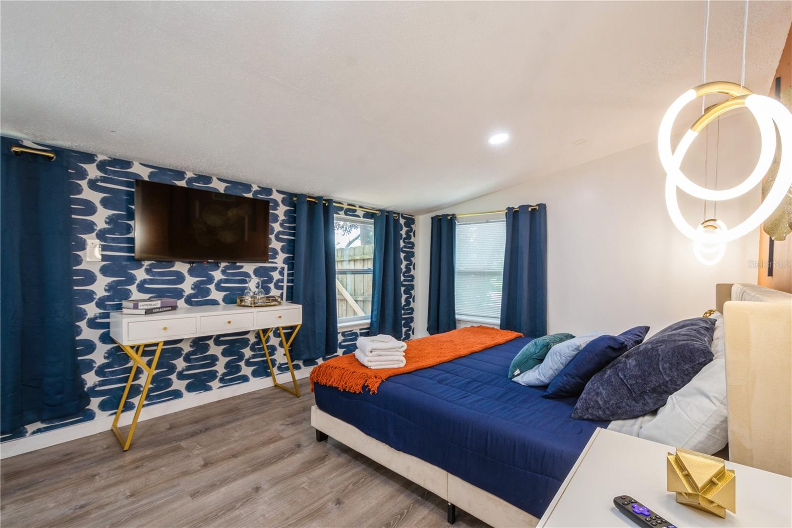 Image 13 of 30 For 6225 76th Avenue N