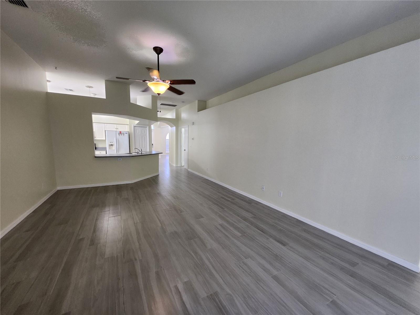 Image 17 of 38 For 819 Sandy Trail Place