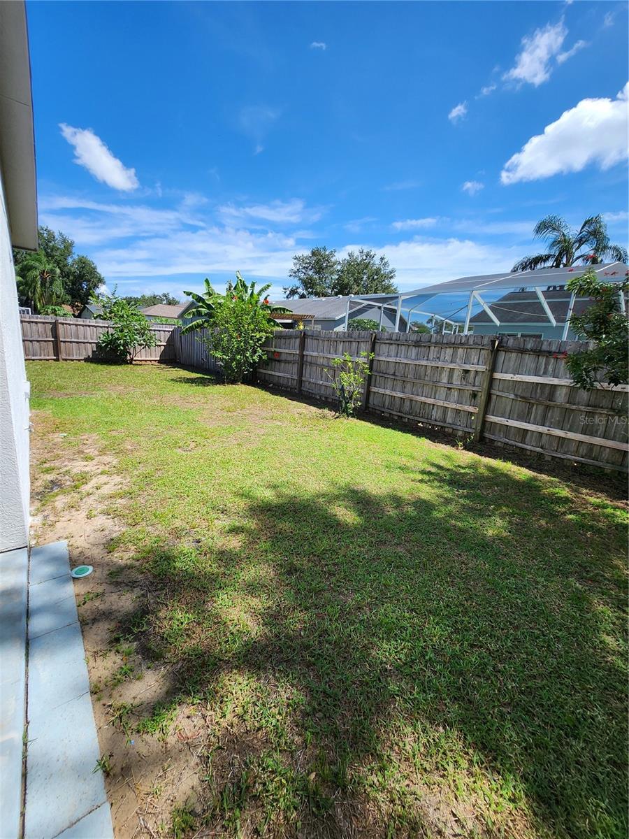 Image 33 of 38 For 819 Sandy Trail Place