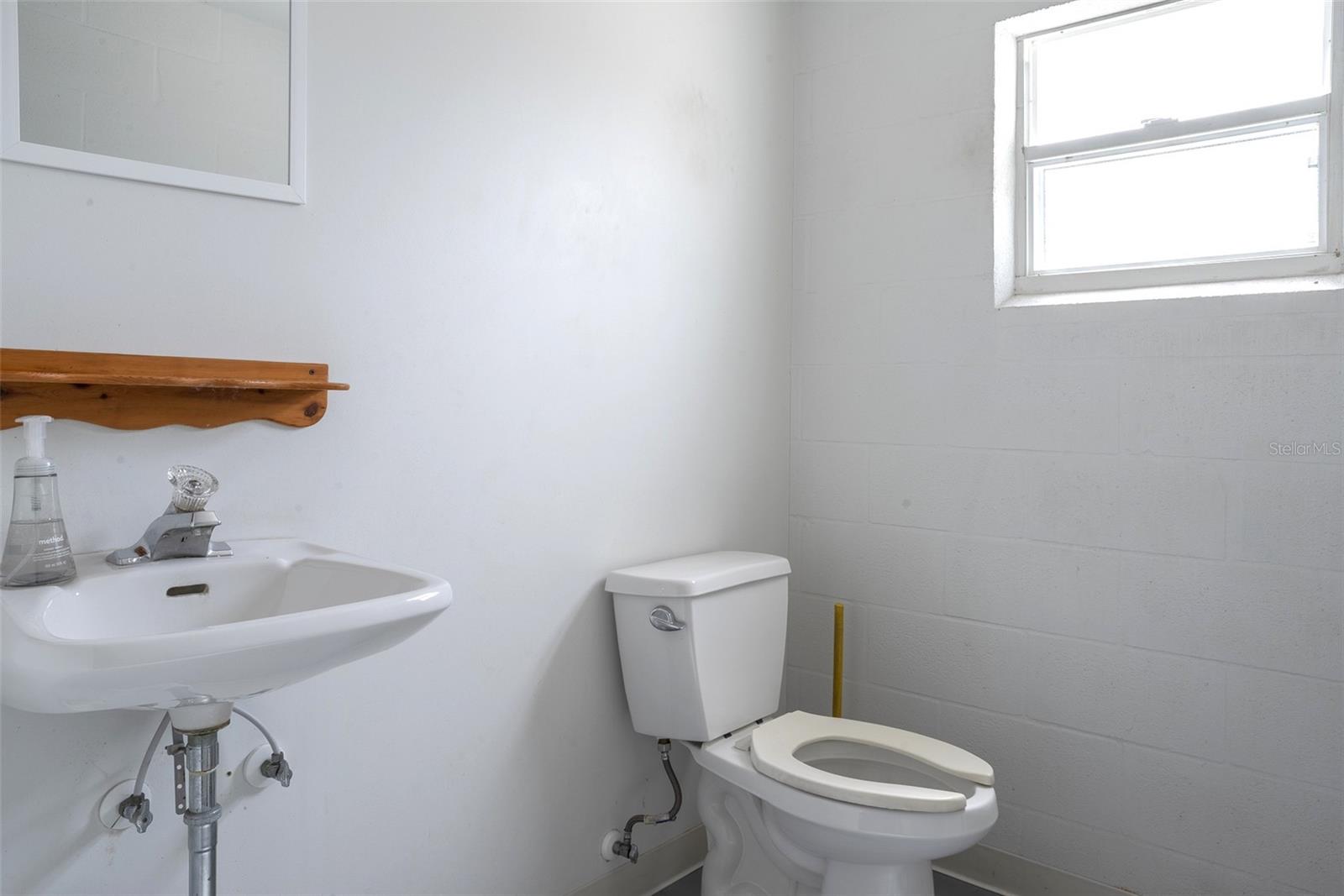 Image 14 of 74 For 7855 62nd Way N