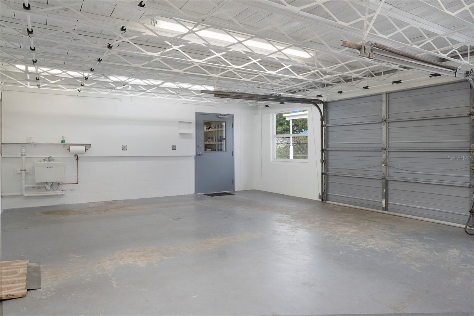 Image 8 of 74 For 7855 62nd Way N