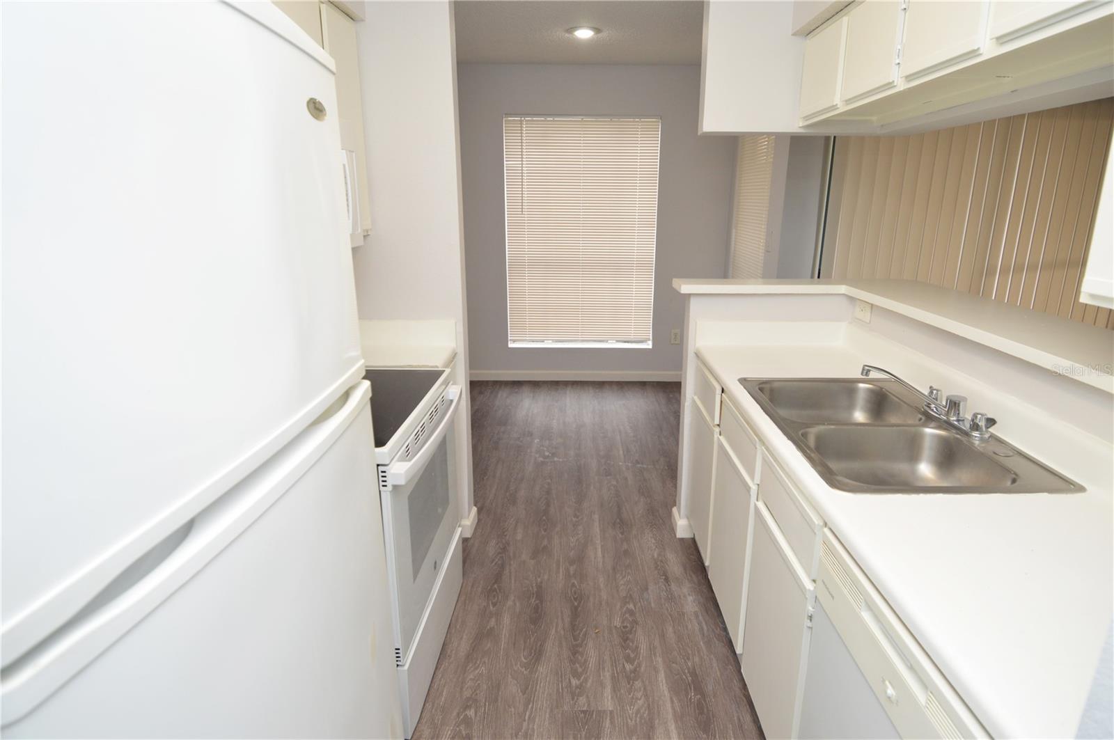 Image 10 of 92 For 8641 Fancy Finch Drive 103