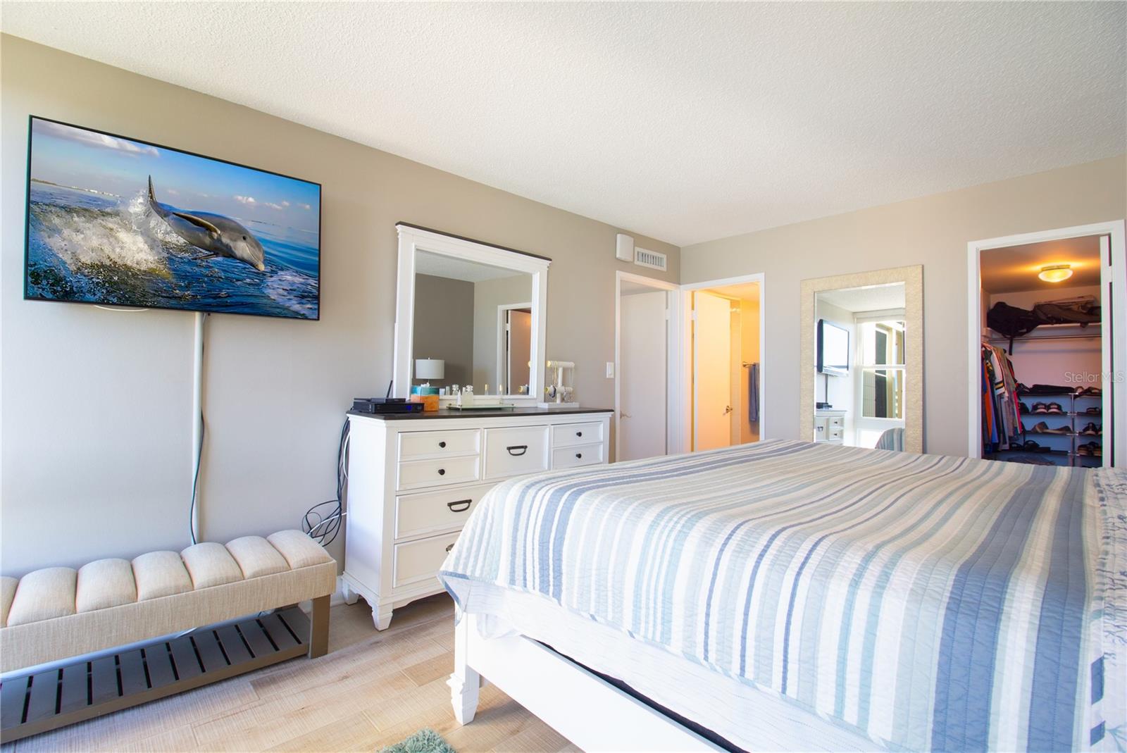 Image 14 of 28 For 7400 Sun Island Drive S 610