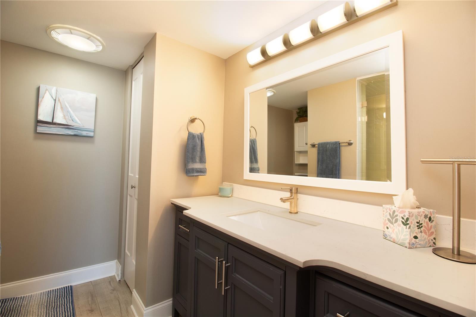 Image 15 of 28 For 7400 Sun Island Drive S 610