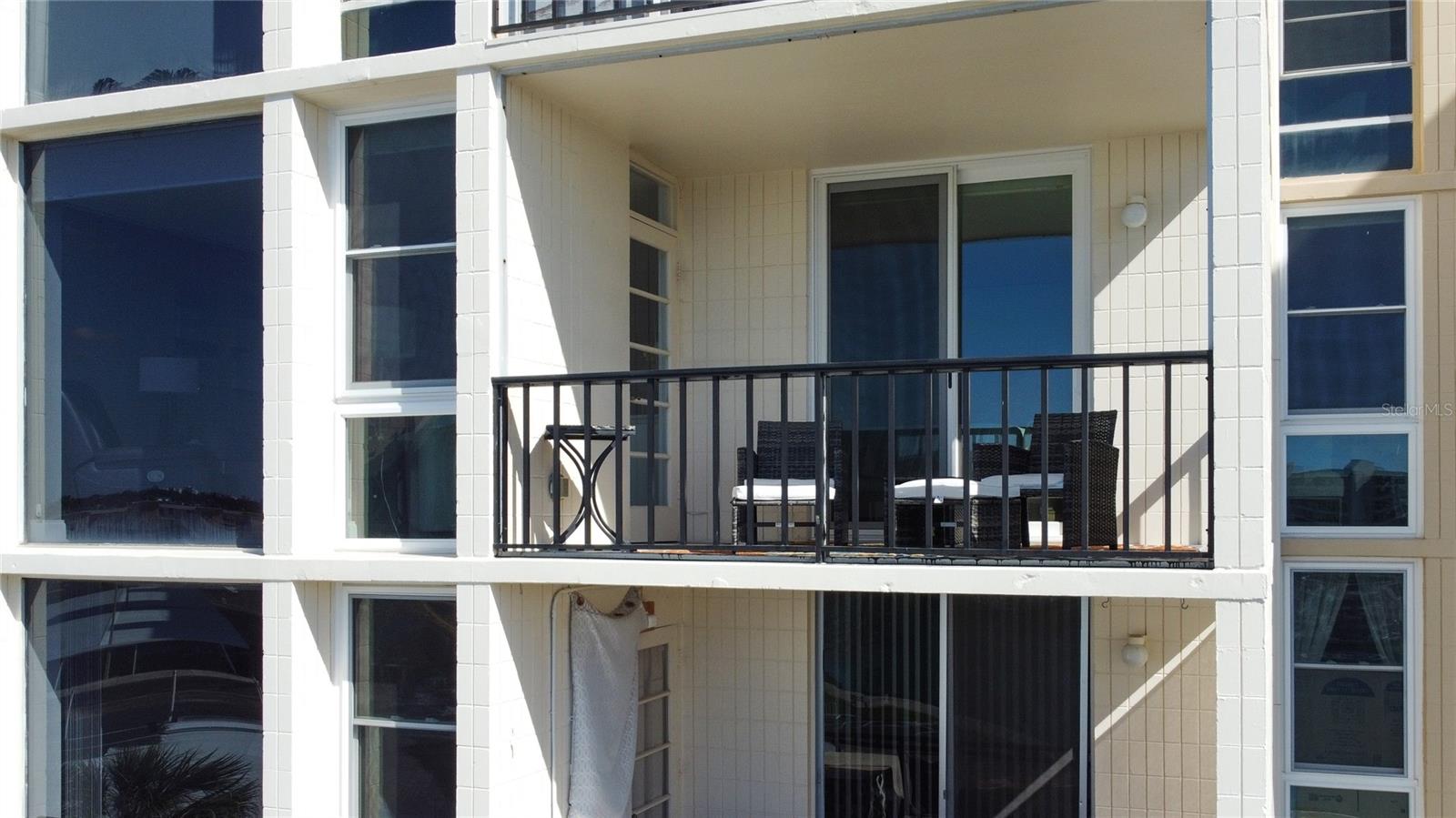 Image 22 of 28 For 7400 Sun Island Drive S 610