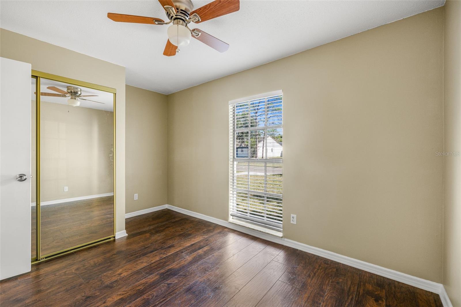 Image 21 of 30 For 2110 Shady Point Lane