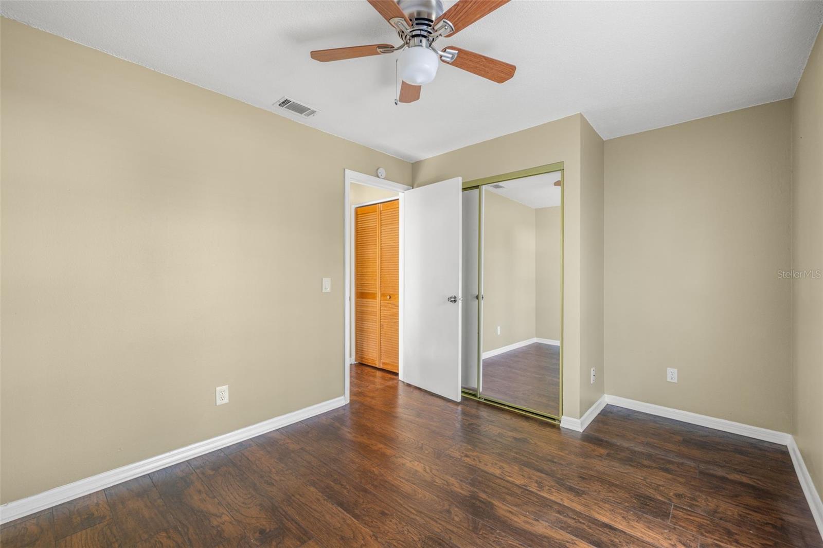 Image 22 of 30 For 2110 Shady Point Lane