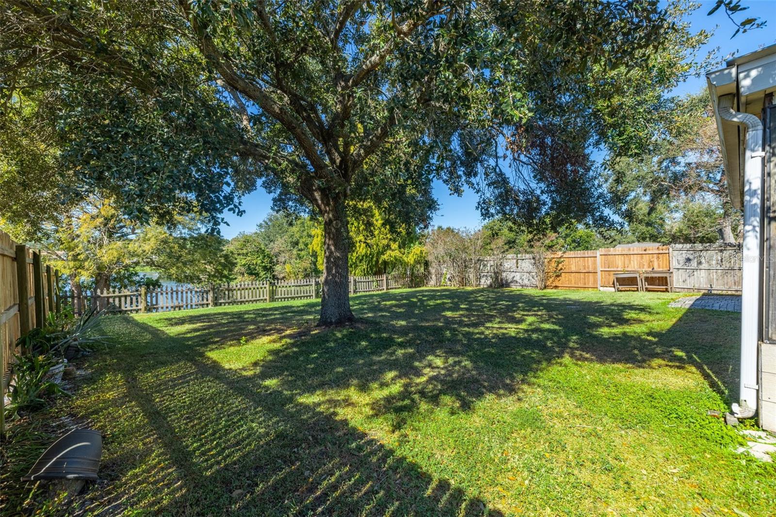 Image 27 of 30 For 2110 Shady Point Lane