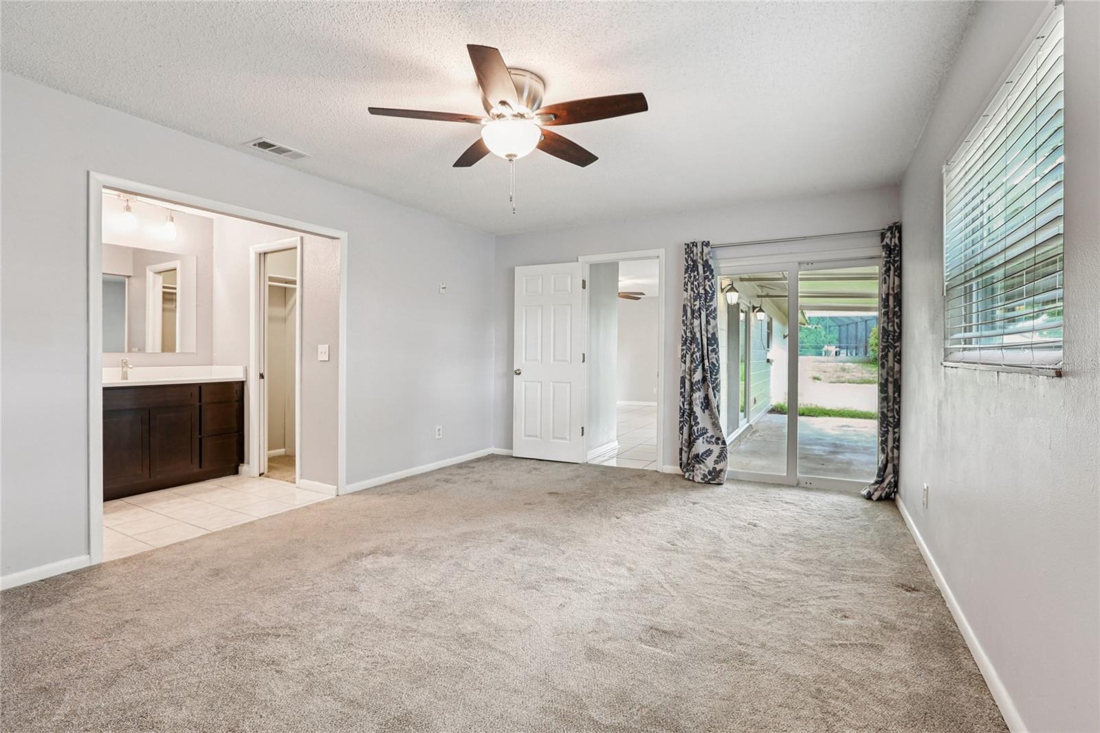 Image 27 of 73 For 3844 Seixas Place