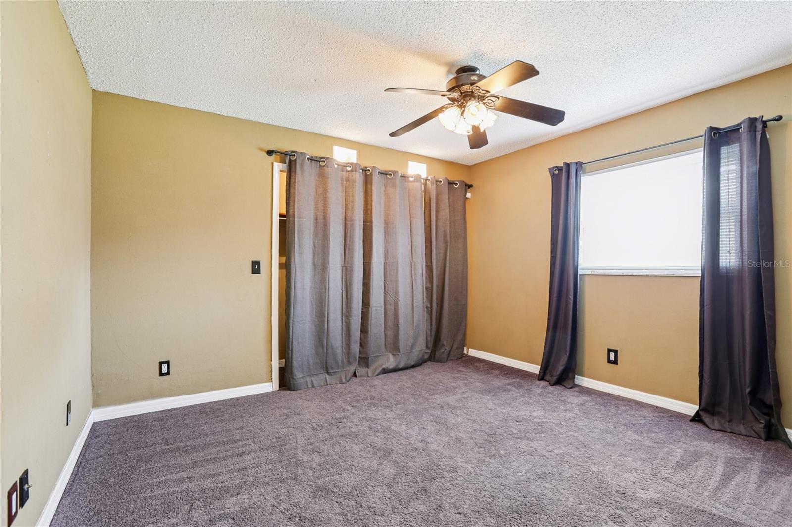 Image 37 of 73 For 3844 Seixas Place