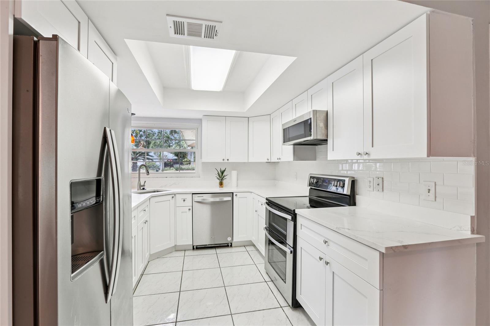 Image 9 of 73 For 3844 Seixas Place