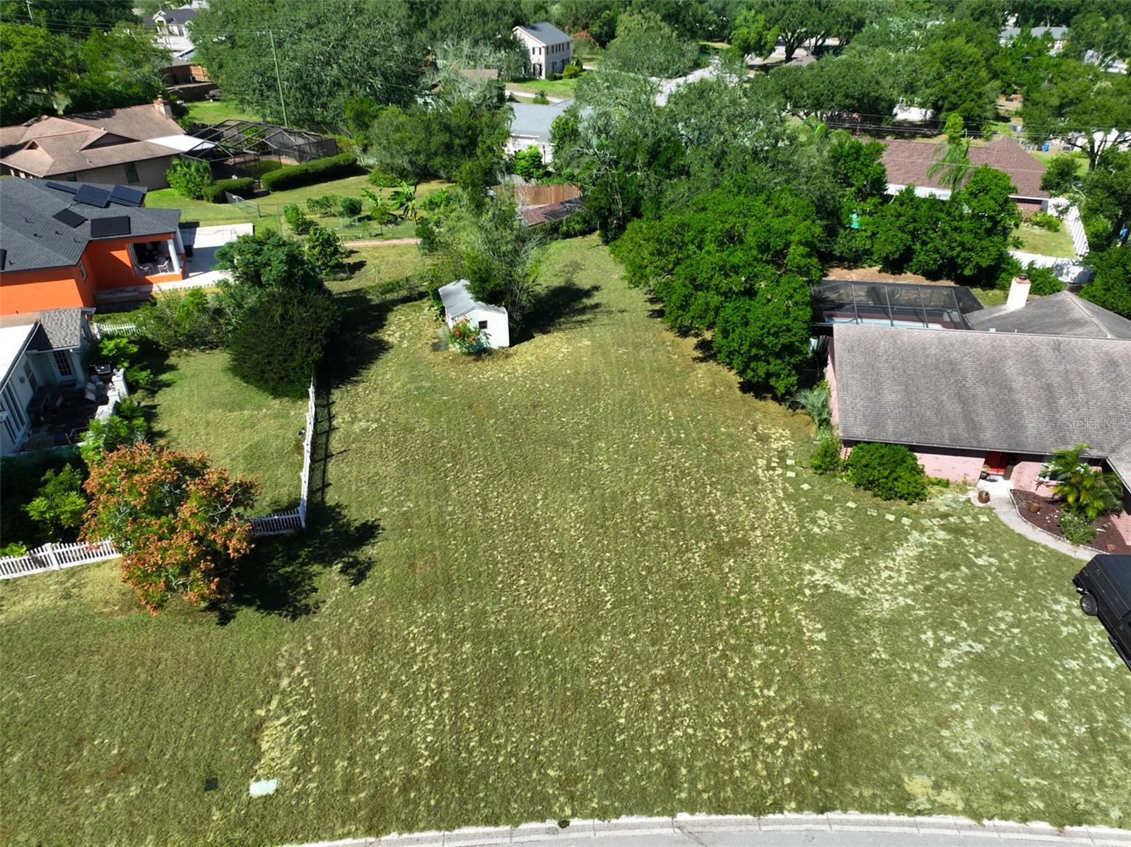 Listing photo id 0 for 1114 Classic Drive