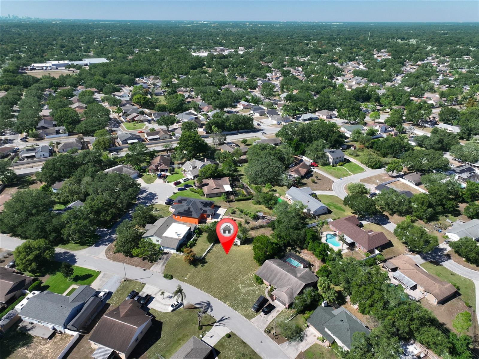 Listing photo id 18 for 1114 Classic Drive