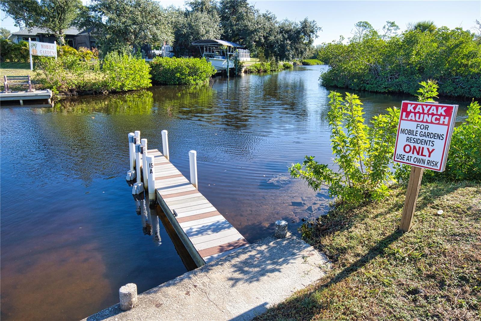 Image 25 of 36 For 863 Calle Menuda