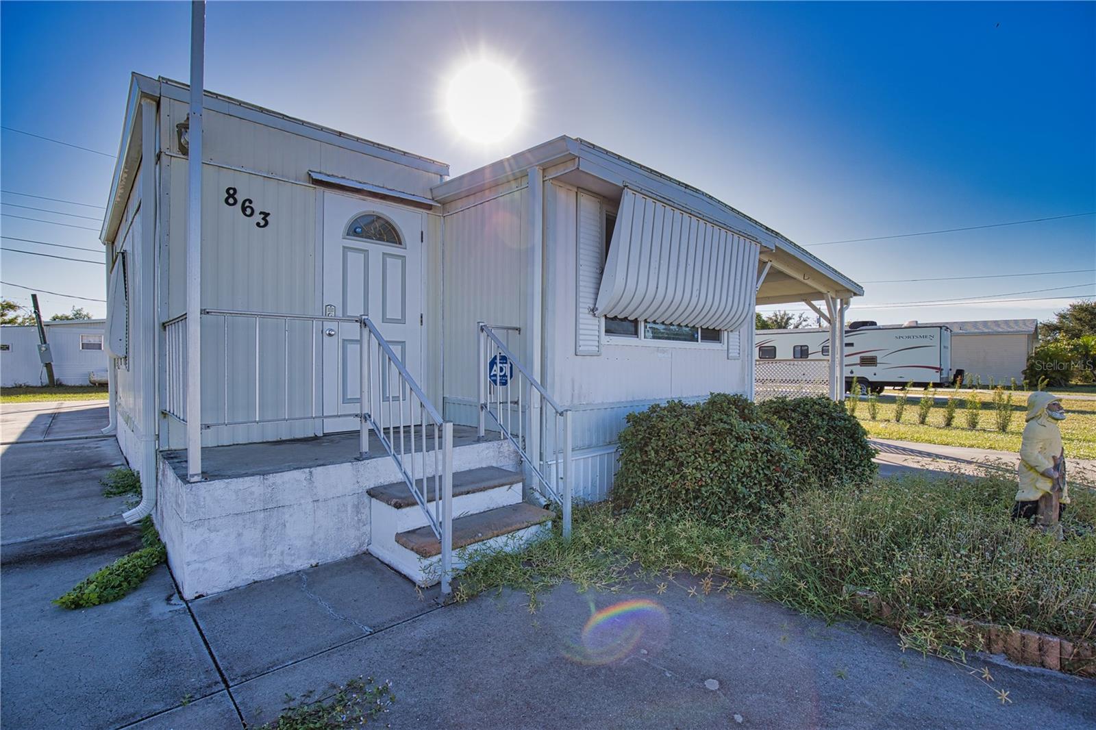 Image 35 of 36 For 863 Calle Menuda