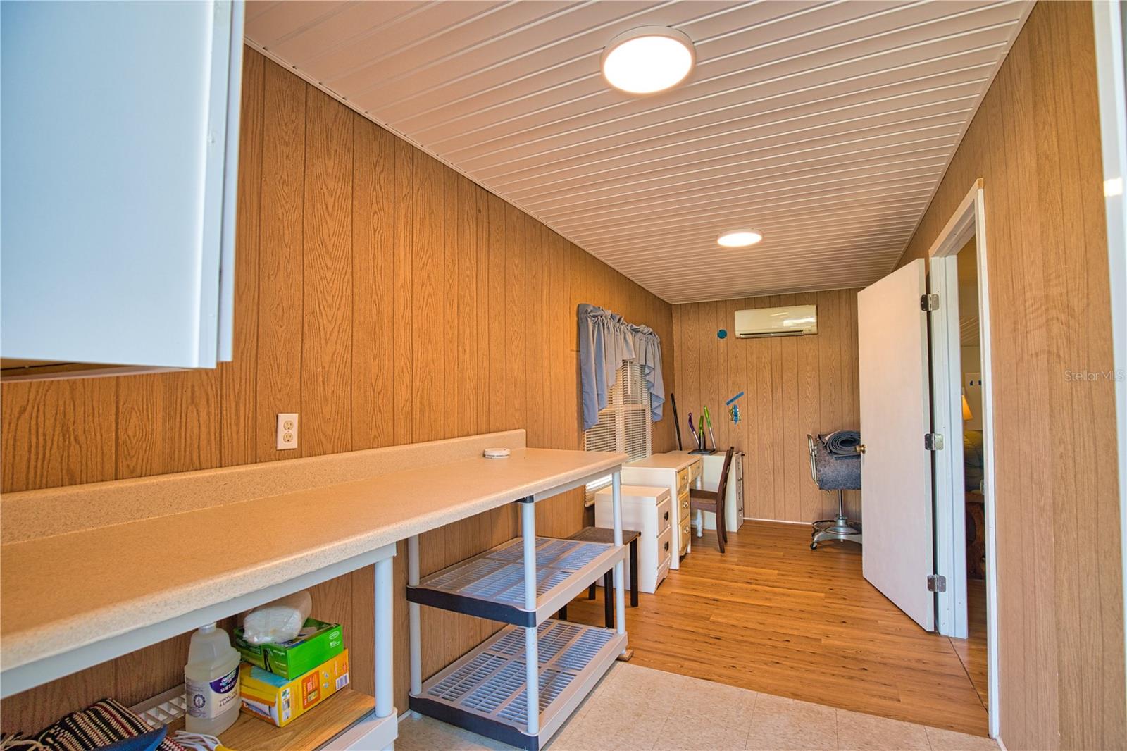 Image 5 of 36 For 863 Calle Menuda