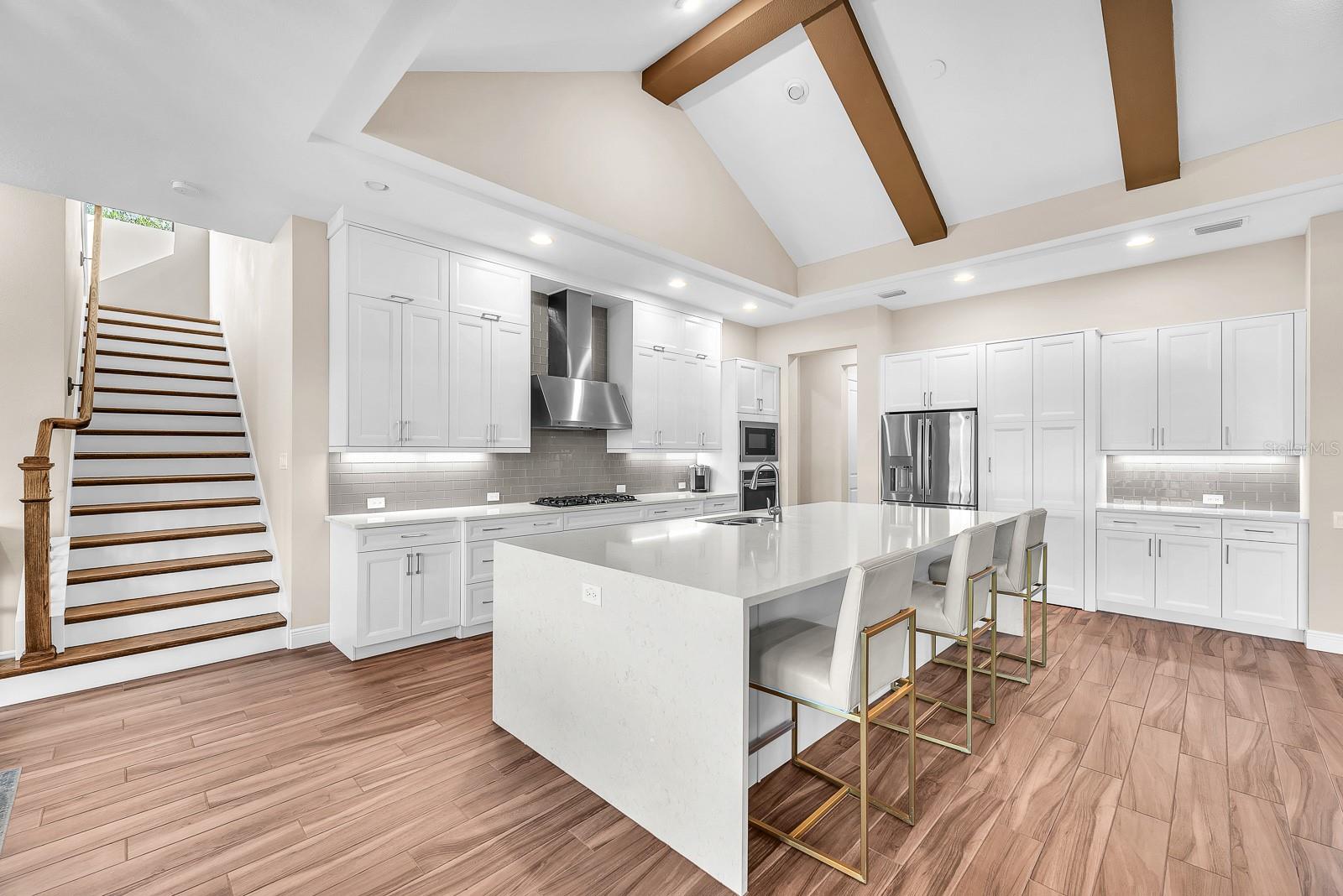 Listing photo id 14 for 14709 Fishhawk Preserve Drive