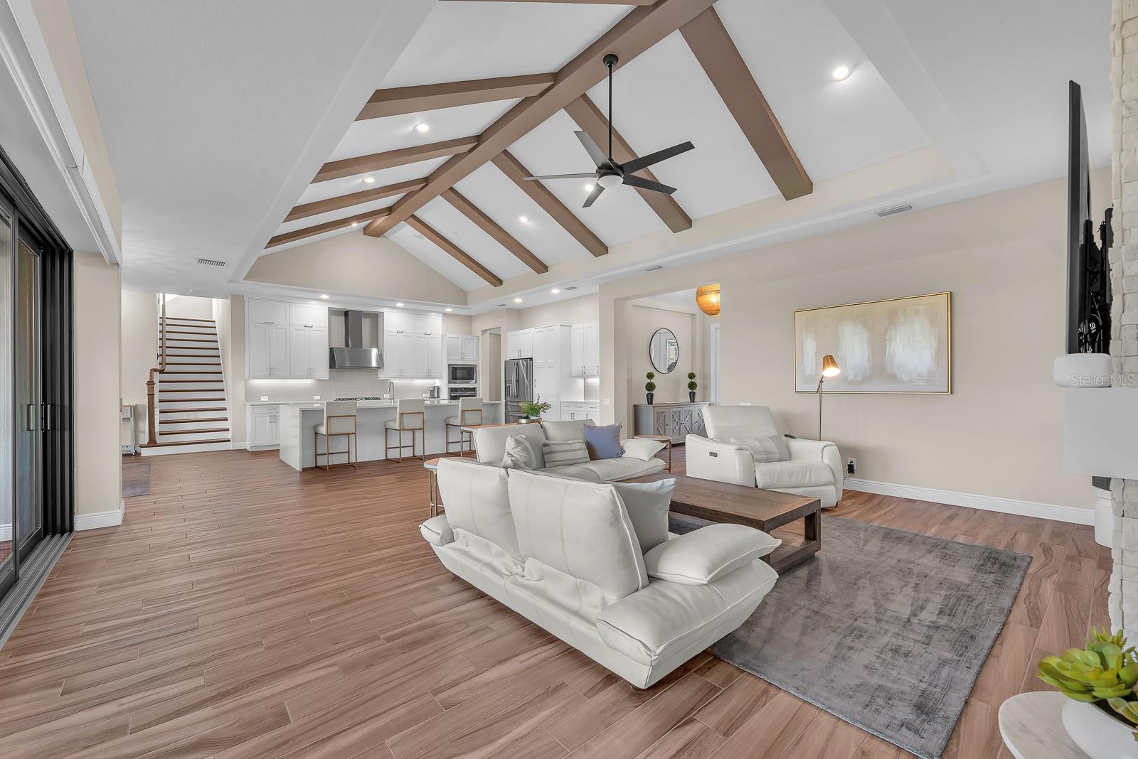 Listing photo id 18 for 14709 Fishhawk Preserve Drive