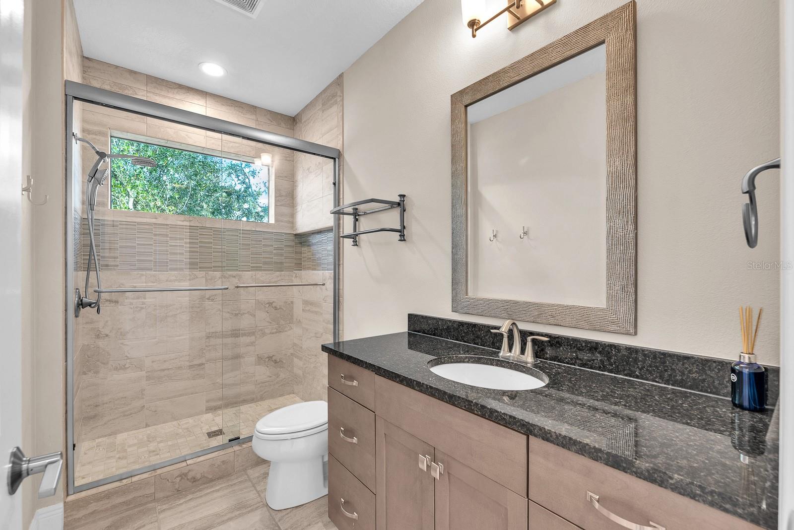 Listing photo id 31 for 14709 Fishhawk Preserve Drive