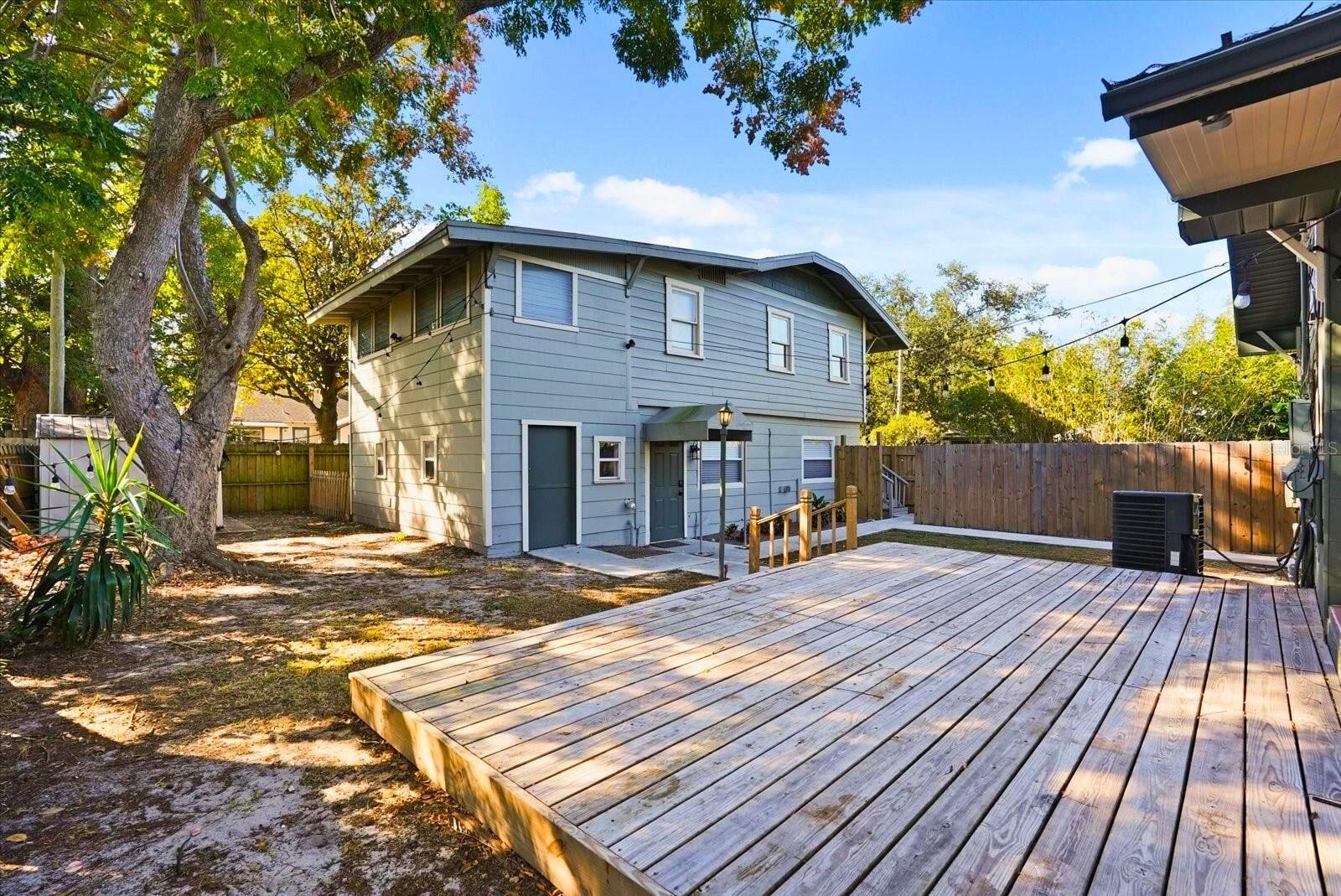 Image 3 of 14 For 303 Paris Street