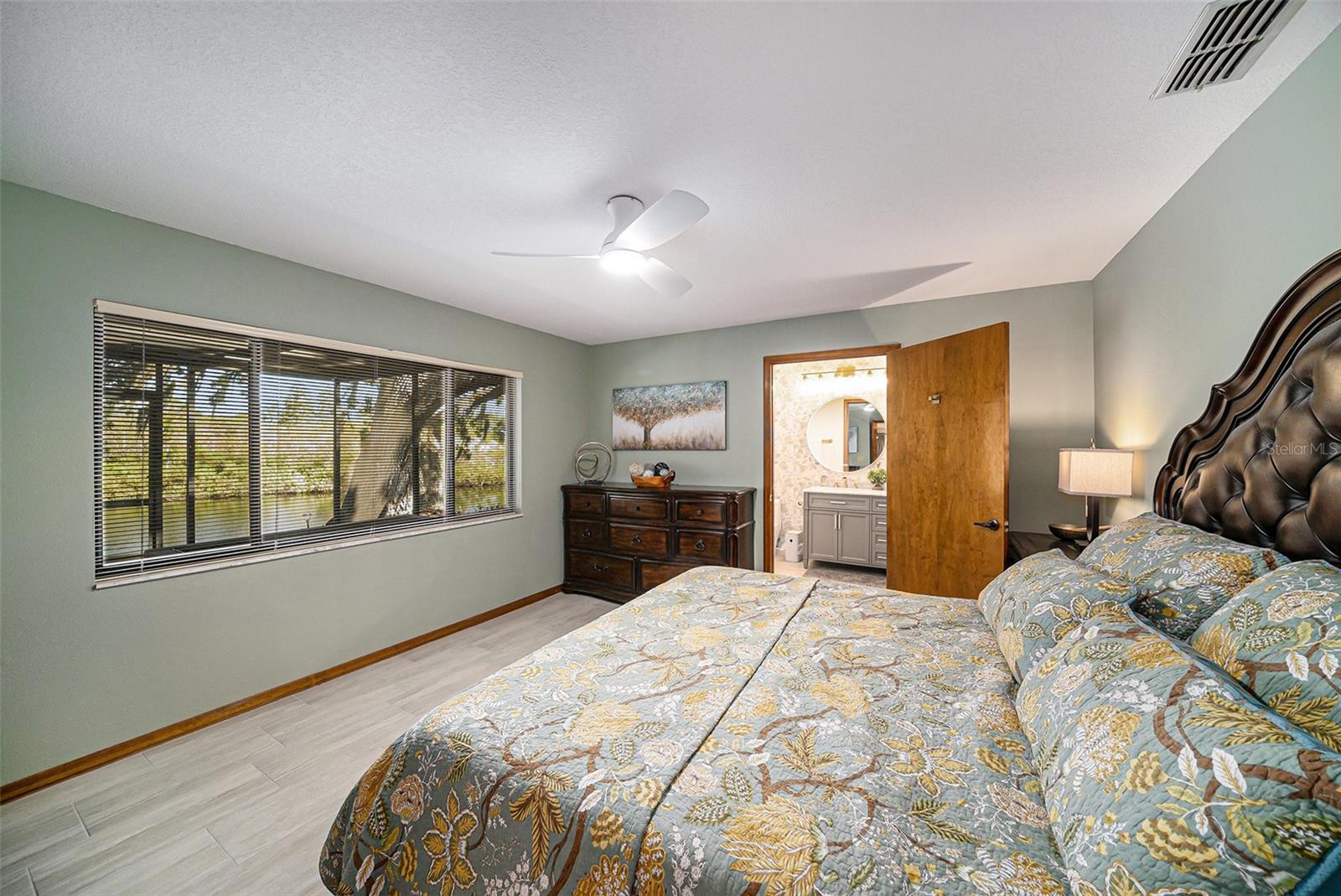 Image 10 of 30 For 13121 Misty Lane