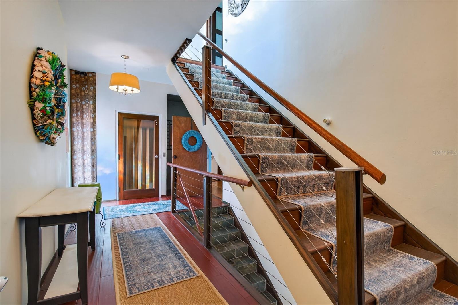 Image 42 of 100 For 5659 Shore Boulevard S