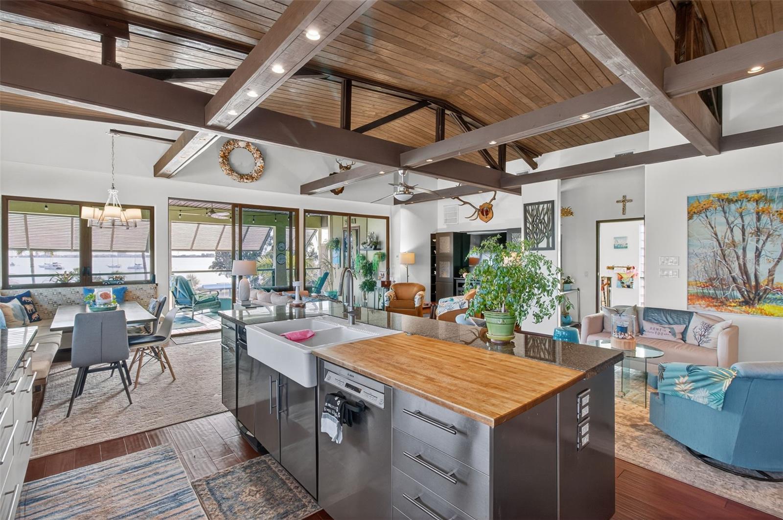 Image 73 of 100 For 5659 Shore Boulevard S