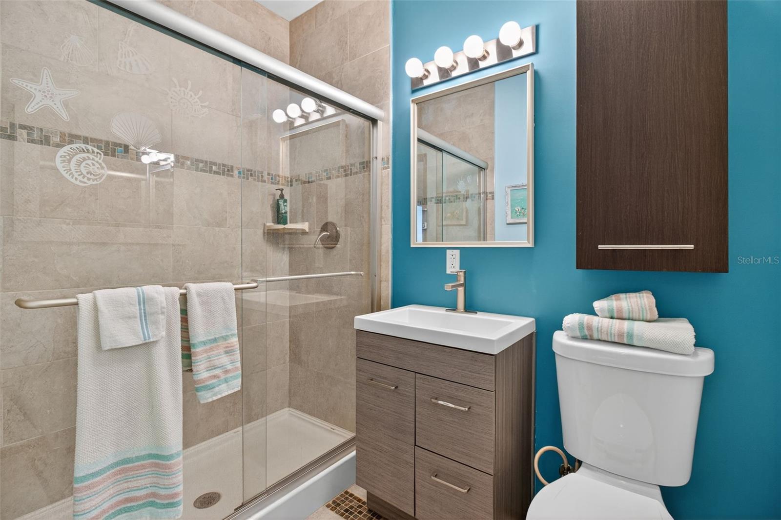 Image 87 of 100 For 5659 Shore Boulevard S