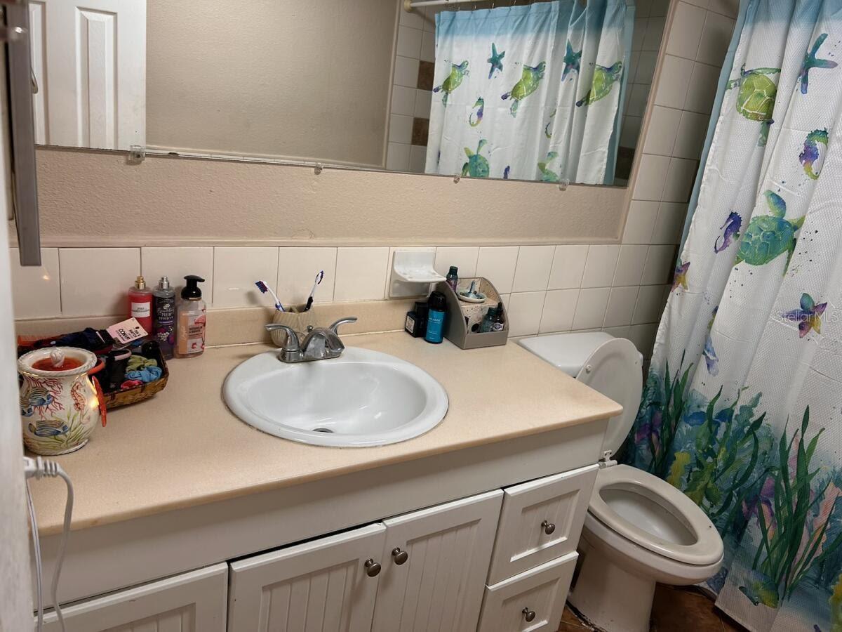 Image 8 of 18 For 4009 Bancroft Drive