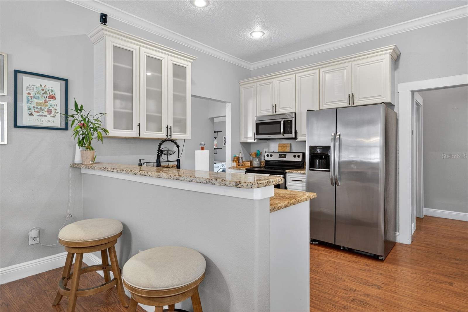 Image 14 of 30 For 5911 Highland Avenue