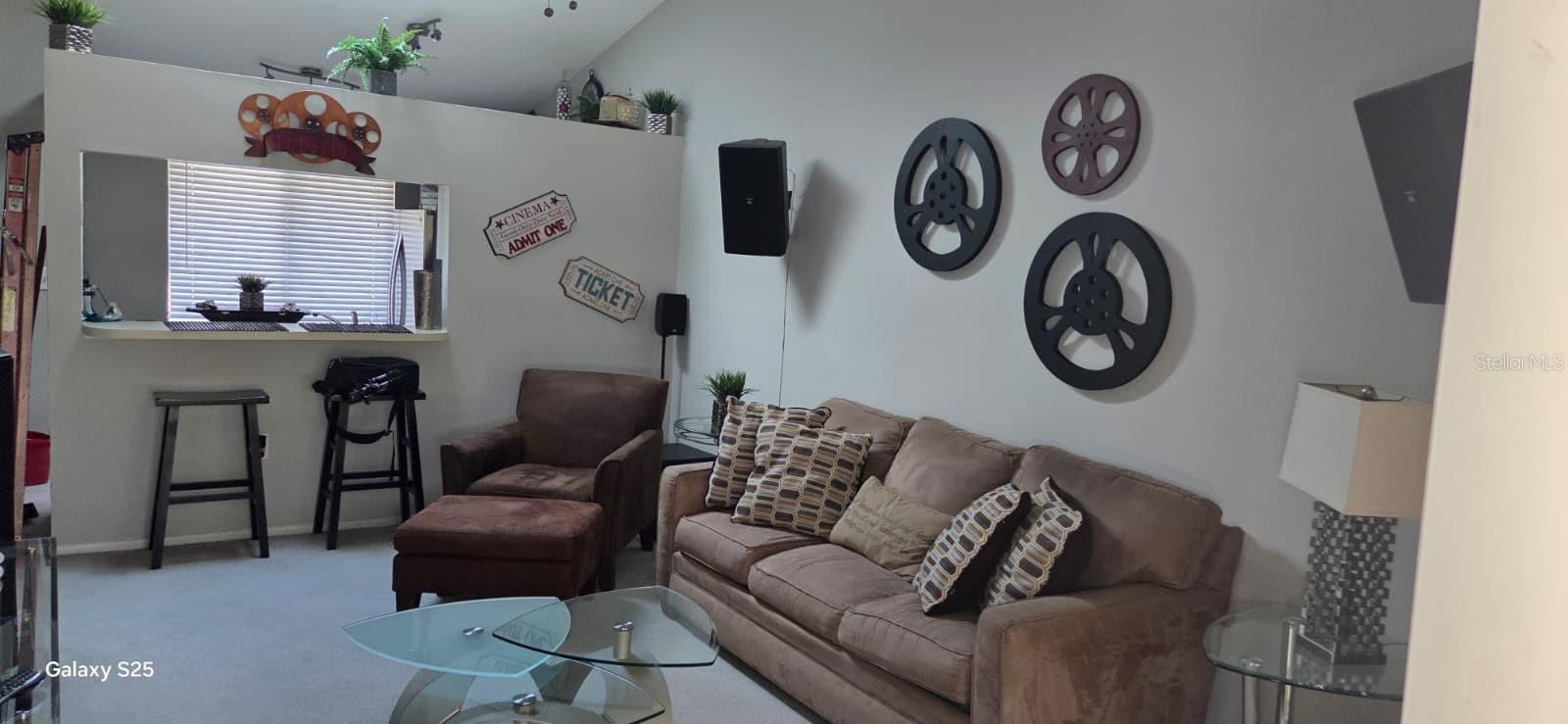 Image 13 of 20 For 9910 Burl Way