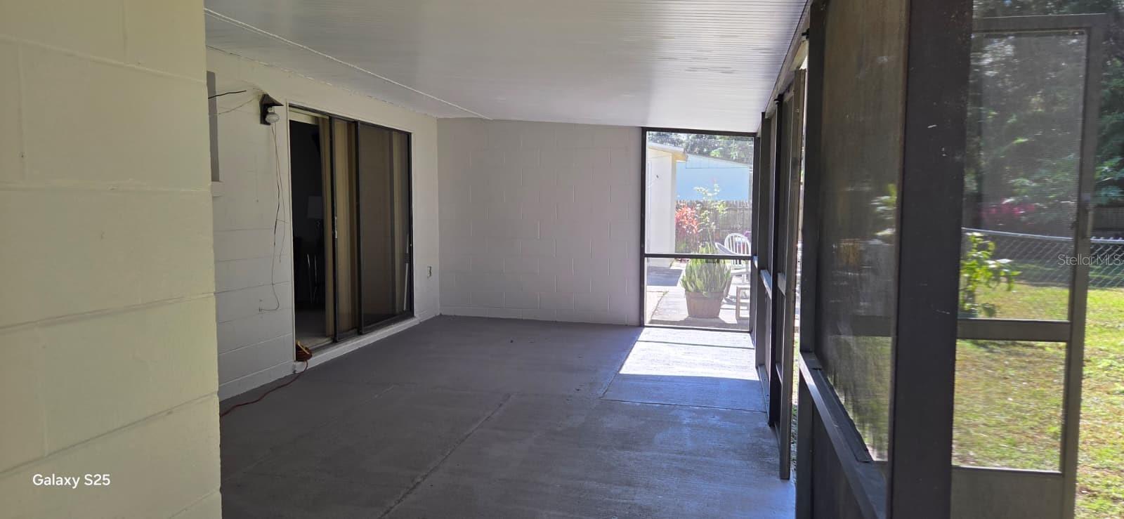 Image 16 of 20 For 9910 Burl Way