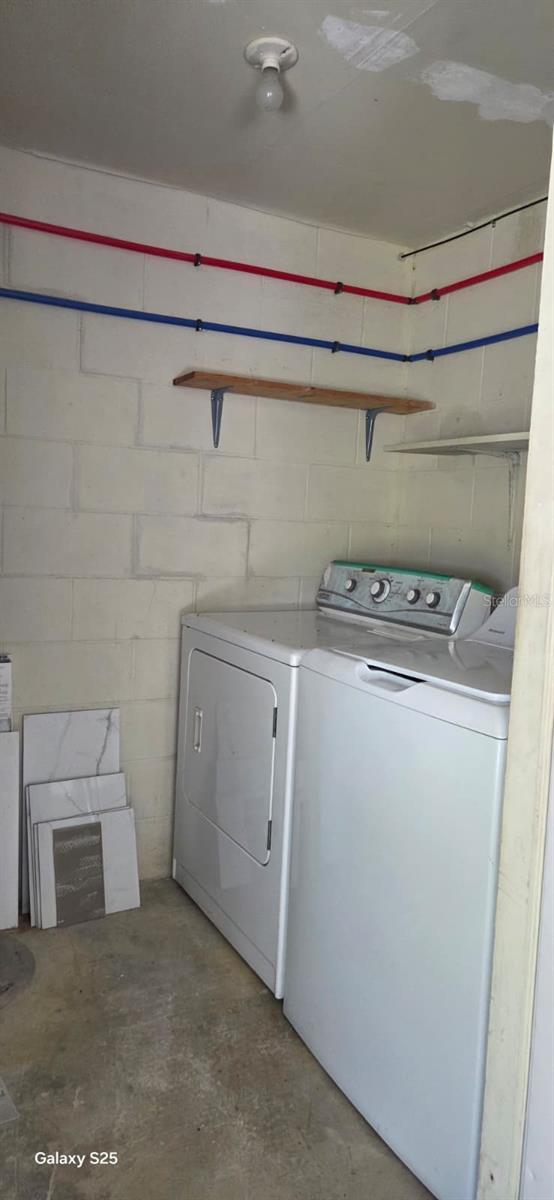 Image 17 of 20 For 9910 Burl Way