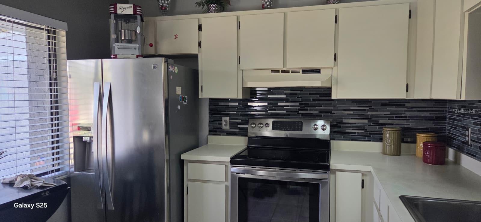 Image 8 of 20 For 9910 Burl Way