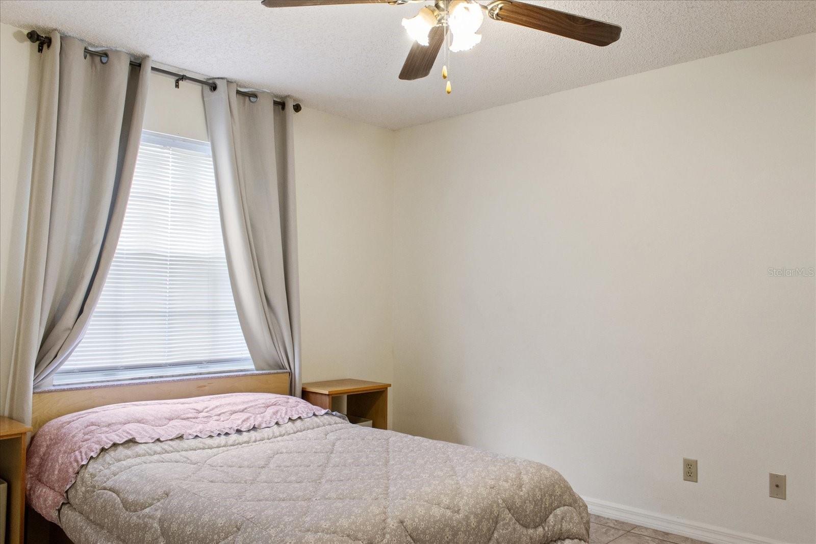 Image 20 of 27 For 6817 Stones Throw Circle N 17107