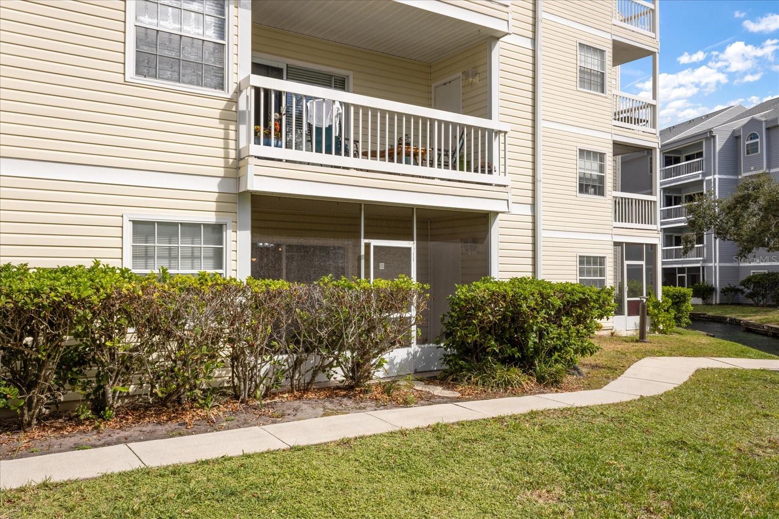 Image 25 of 27 For 6817 Stones Throw Circle N 17107